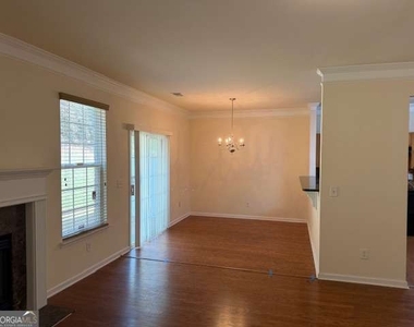 6147 Bellewood Ash Lane - Photo Thumbnail 9