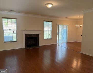 6147 Bellewood Ash Lane - Photo Thumbnail 7