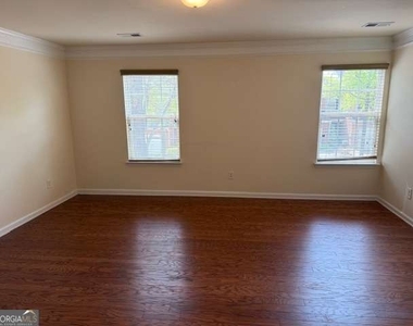 6147 Bellewood Ash Lane - Photo Thumbnail 17