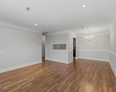 300 Johnson Ferry Road - Photo Thumbnail 12