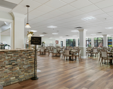 300 Johnson Ferry Road - Photo Thumbnail 21