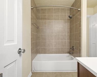 245 Winding River Drive - Photo Thumbnail 14
