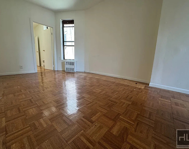 323a East 89th Street - Photo Thumbnail 1