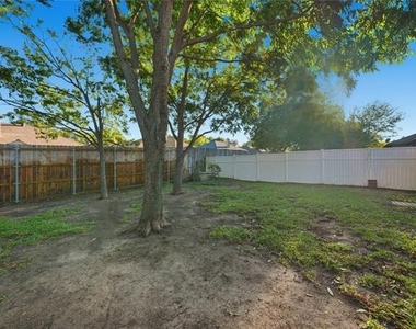 1129 W Hills Terrace - Photo Thumbnail 32