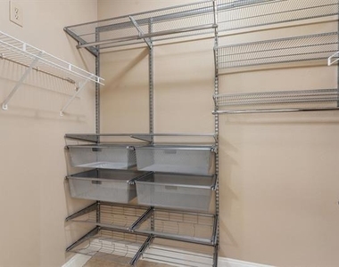 3102 Kings Road - Photo Thumbnail 14