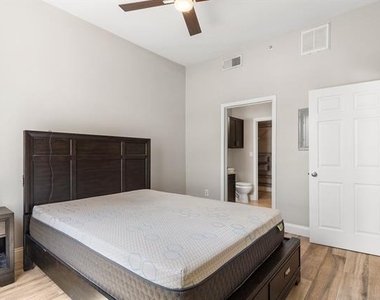 3102 Kings Road - Photo Thumbnail 11
