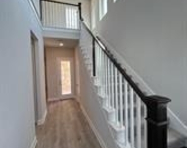 9008 Guadalupe Street - Photo Thumbnail 32