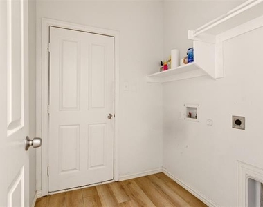 2201 Willow Creek Drive - Photo Thumbnail 16