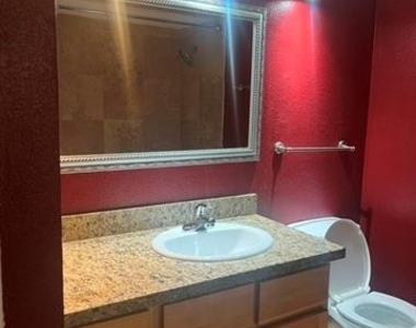 4777 Cedar Springs Road - Photo Thumbnail 12