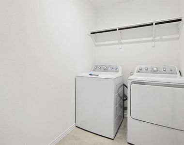 1312 Claireborne Court - Photo Thumbnail 3