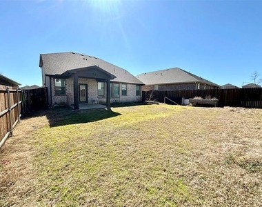 512 Virginia Way - Photo Thumbnail 25