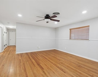 3605 Jeanette Drive - Photo Thumbnail 12