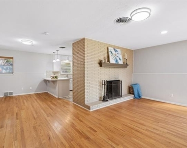 3605 Jeanette Drive - Photo Thumbnail 9