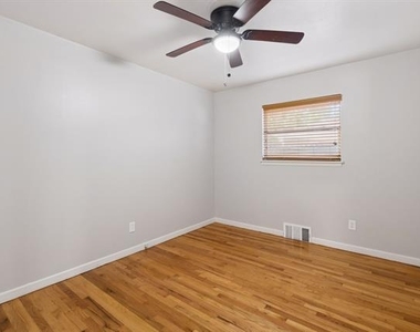 3605 Jeanette Drive - Photo Thumbnail 17