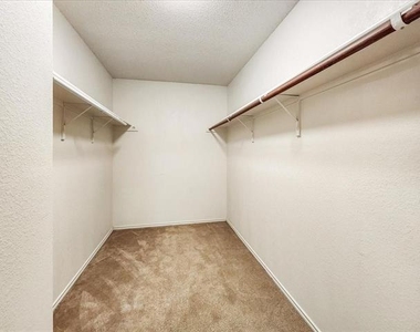 601 Jagera Way - Photo Thumbnail 25