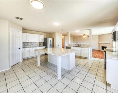 601 Jagera Way - Photo Thumbnail 17
