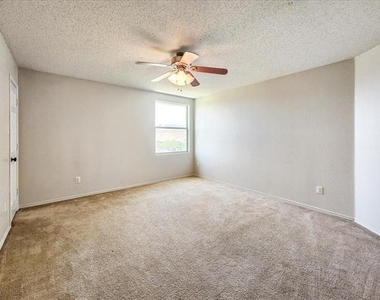 601 Jagera Way - Photo Thumbnail 22