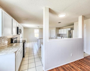 601 Jagera Way - Photo Thumbnail 18