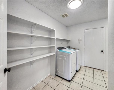 601 Jagera Way - Photo Thumbnail 35