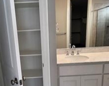 1508 Hamlisch Avenue - Photo Thumbnail 15