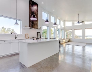 245 Lake House - Photo Thumbnail 12