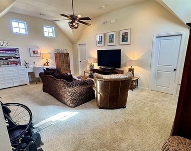 5820 Palo Pinto Avenue - Photo Thumbnail 19