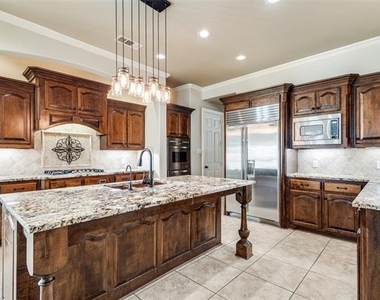 901 Sandy Trail - Photo Thumbnail 18