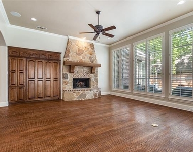 901 Sandy Trail - Photo Thumbnail 11