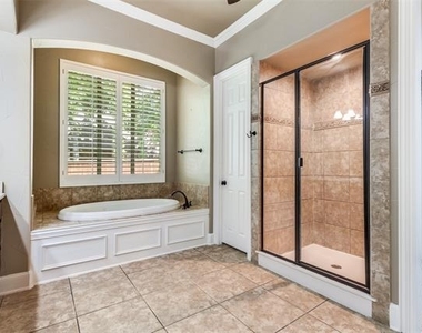 901 Sandy Trail - Photo Thumbnail 22