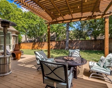 901 Sandy Trail - Photo Thumbnail 33