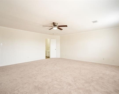 1626 White Oak Drive - Photo Thumbnail 26
