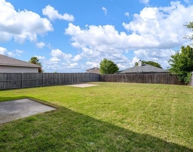 1626 White Oak Drive - Photo Thumbnail 28