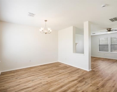 1626 White Oak Drive - Photo Thumbnail 12