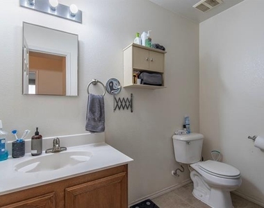 12667 Vandelia Street - Photo Thumbnail 19
