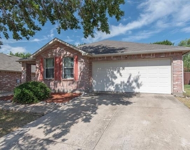 12667 Vandelia Street - Photo Thumbnail 1