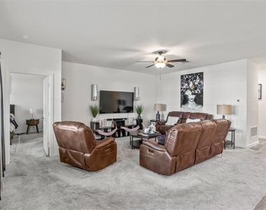 10357 Rosegreen Lane - Photo Thumbnail 5