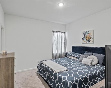 10357 Rosegreen Lane - Photo Thumbnail 23