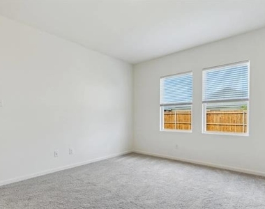 1664 Hossler Trail - Photo Thumbnail 11