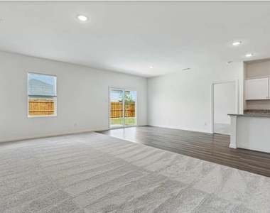 1664 Hossler Trail - Photo Thumbnail 9