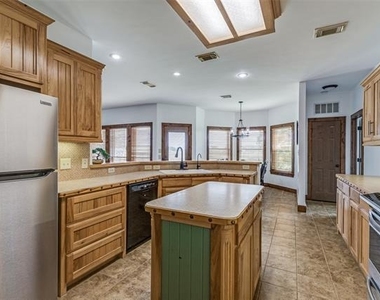 11744 Foutch Road - Photo Thumbnail 10