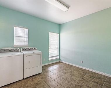 11744 Foutch Road - Photo Thumbnail 15