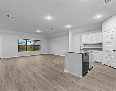 3509 Foxhound Lane - Photo Thumbnail 10