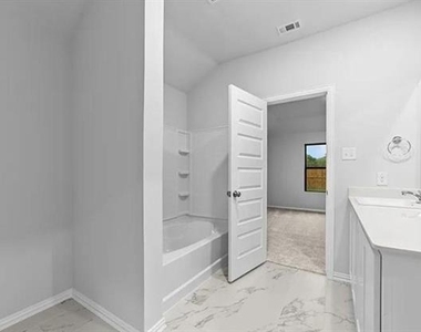 3509 Foxhound Lane - Photo Thumbnail 18