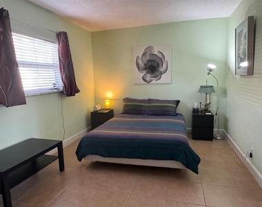 2607 Ne 8th Avenue - Photo Thumbnail 19