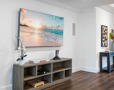 1419 Ne 57th Street - Photo Thumbnail 17