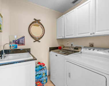 16850 Colchester Court - Photo Thumbnail 38