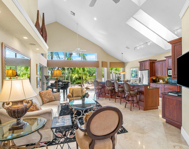 16850 Colchester Court - Photo Thumbnail 18