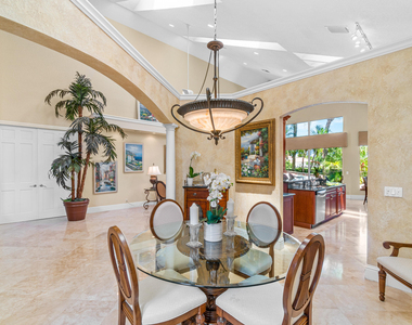 16850 Colchester Court - Photo Thumbnail 17