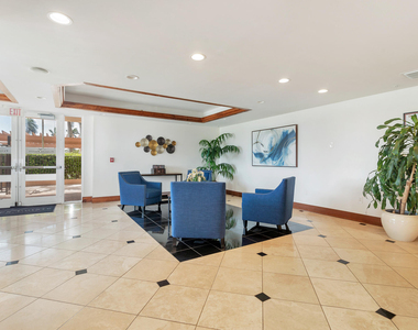 1801 N Flagler Drive - Photo Thumbnail 24