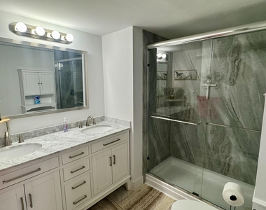 1629 Riverview Road - Photo Thumbnail 11